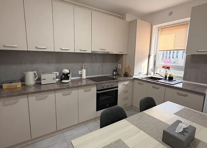 アパート Lep Coresi Walk To Everything